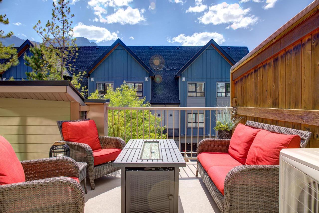 Fire Mountain Two Bedroom Condo Canmore Extérieur photo